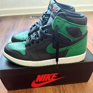 Nike Air Jordan 1 Retro High OG ‘Pine Green’